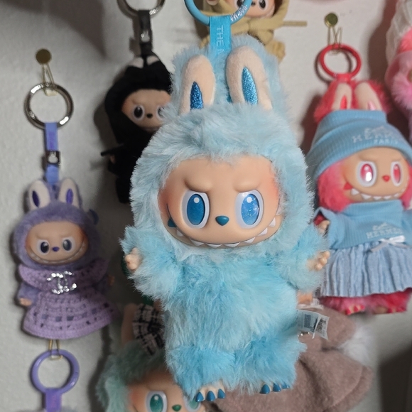 LABUBU The Monsters Big Into Energy -  Hope - Picture 2 of 5